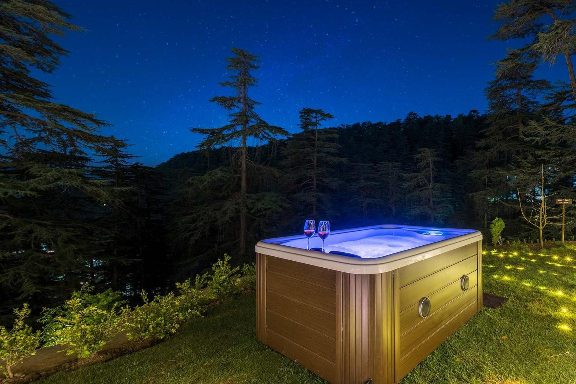 Stayvista At Pine Estate With Outdoor Jacuzzi Shimla Eksteriør bilde