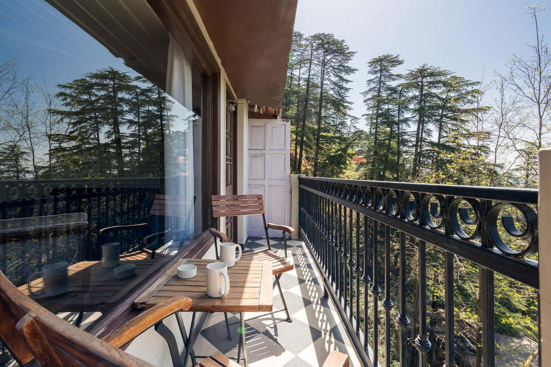 Stayvista At Pine Estate With Outdoor Jacuzzi Shimla Eksteriør bilde